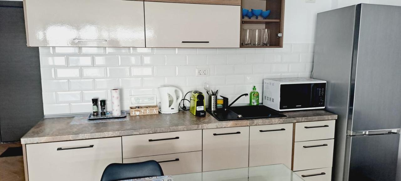 Mamaia Nord Studio La 10 M De Plaja Langa Cluburi Esterno foto