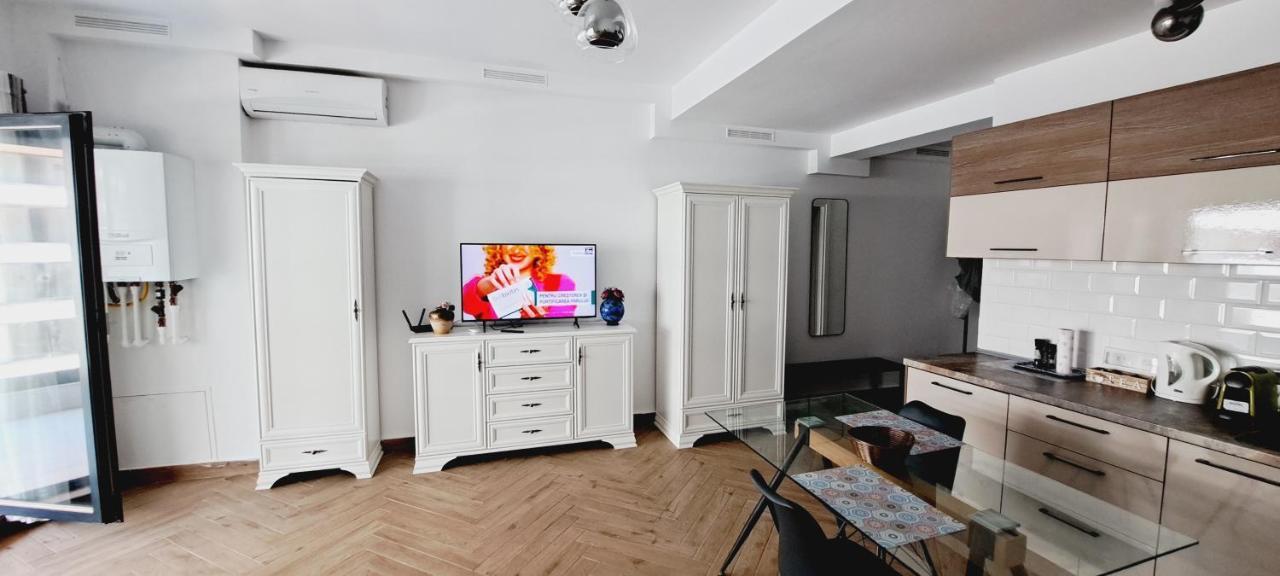 Mamaia Nord Studio La 10 M De Plaja Langa Cluburi Esterno foto